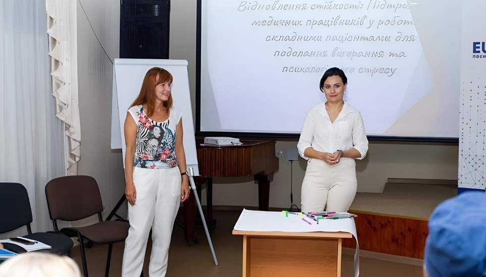 Пілотний проєкт ГО “ДОЛАДУ” для подолання вигорання серед медиків у Чернігові